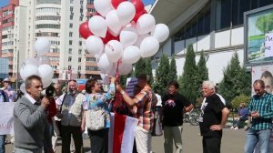 шары улетающие в небо