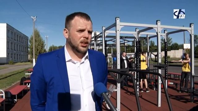 Открытие спортивной площадке возле школы №7 смотреть онлайн