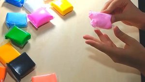 A set of light plasticine Открываем целый набор лёгкого пластилина