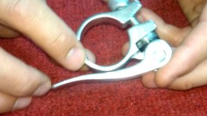 Подседельный хомут с эксцентриком Gineyea KC85C [ВЕЛОЛИДЕР]