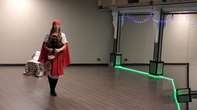 Танцевальный вечер в кривых зеркалах смотреть онлайн