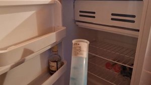 Хранение флюсов и другой химии.