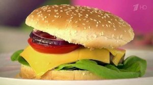 Пищевой разврат. Когда можно съесть гамбургер. Жить здорово! Фрагмент выпуска от 17.08.2015