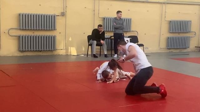 Aikido Combat 1-ое место Маша (Машакамаша).  девочка против парней.