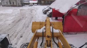 Чистка территории от снега на Lonking LG833N 10/12/2022