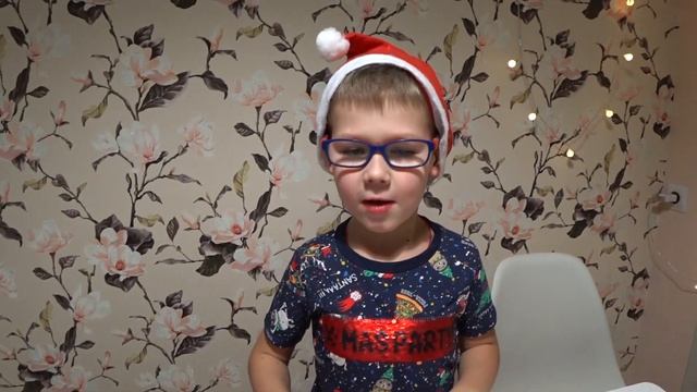 Готовим ПЕЧЕНЬЕ С ПРЕДСКАЗАНИЯМИ на НОВЫЙ ГОД в школу. смотреть онлайн