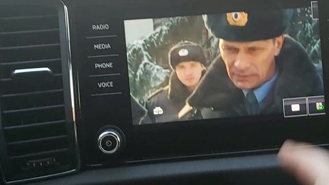 Просмотр видео. Skoda Kodiak. Кнопка навигации.