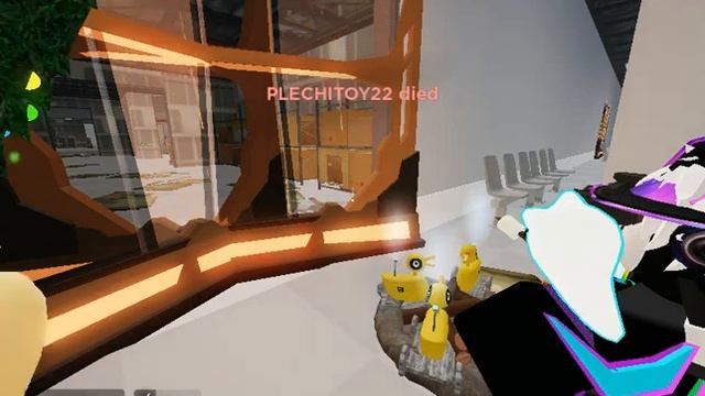 Survive Bobo at Station | Roblox Evade смотреть онлайн