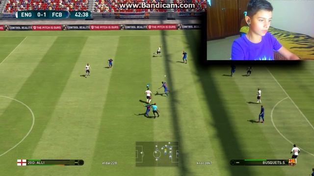 играем по сети в PES 17 | ТЯЖКИЙ СОПЕРНИК | Eldar смотреть онлайн