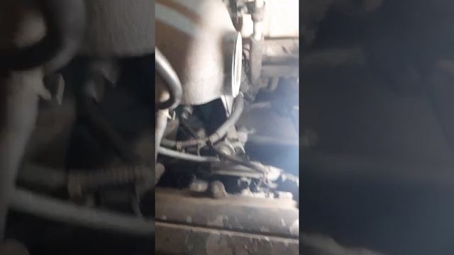 Простое снятие генератора с двигателя В20В Honda STEPWGN. смотреть онлайн