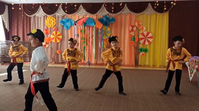 Русская народная пляска. Для мальчиков. Подготовительная группа смотреть онлайн