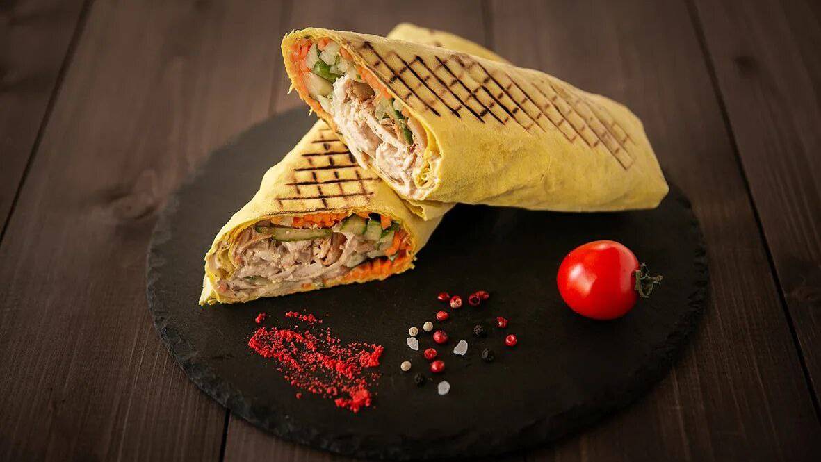 Делаем очень вкусную шаурму 🌯