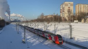 Электропоезд ЭС2Г-045 "Ласточка", станция Канатчиково