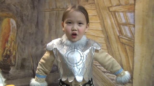 Олонхо "Дьырыбына Дьырылыатта" смотреть онлайн