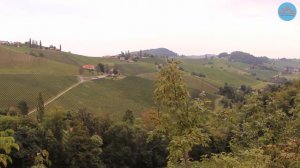 The Green Hills of Gamlitz and the Enchanting Herzerlstaße (Styria, Austria and Slovenia)