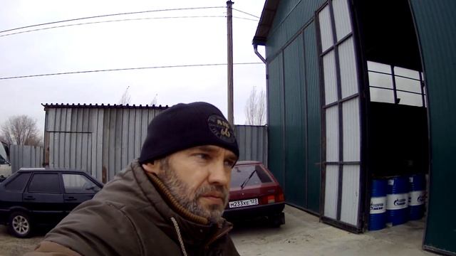 Навес из профильной трубы и поликарбоната.  ч-2