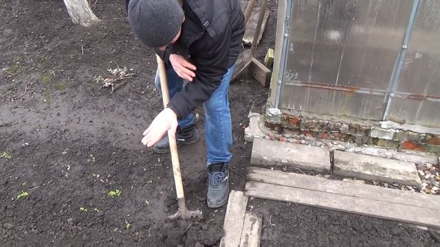 Как правильно копать, что бы не болела спина. смотреть онлайн
