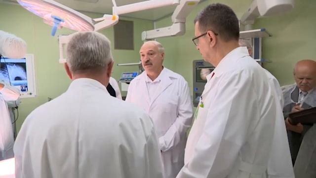 Лукашенко / Новая детская больница в Гомеле со старым оборудованием смотреть онлайн