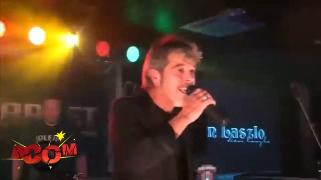 Ken Laszlo-Glasses Man(Человек в очках) смотреть онлайн