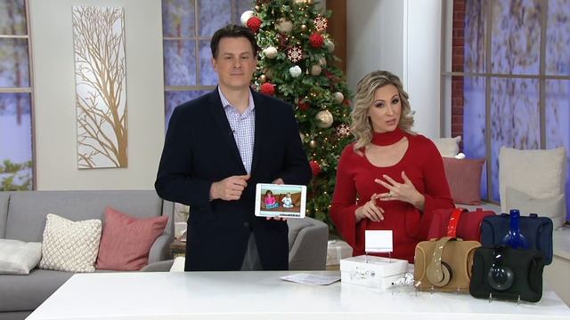 Apple iPad Mini 4 128GB Wi-Fi Tablet w/ Carry Case and Accessories on QVC смотреть онлайн