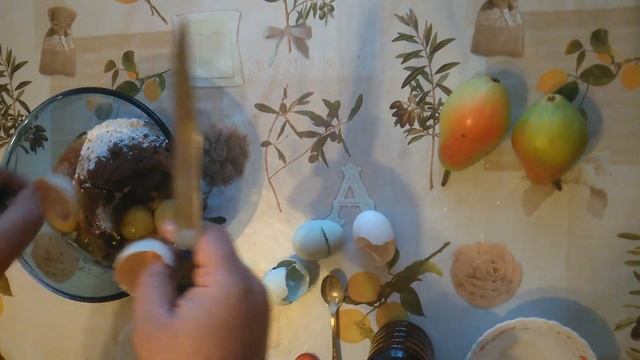 Шоколадный пирог с грушей. Быстрый и вкусный пирог. Рецепт пирога 13.12.2020. смотреть онлайн