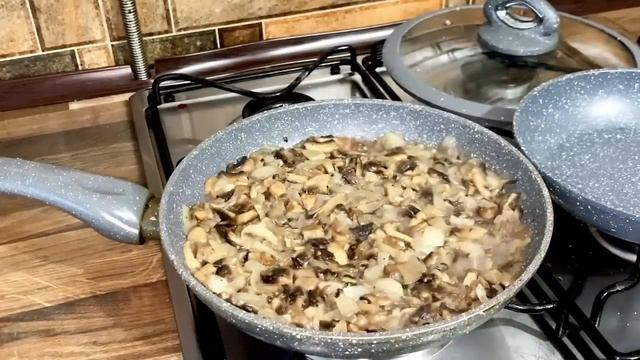 Цю страву ви ще так не готували. Лінивий панський дерун.#БабусиніРецепти#гуцульський дерун#деруни смотреть онлайн