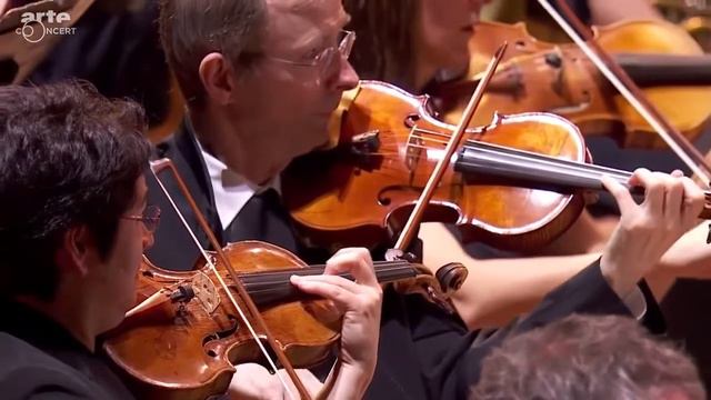 Camille Saint Saëns Symphony No 3 Organ Paavo Järvi Orchestre de Paris смотреть онлайн