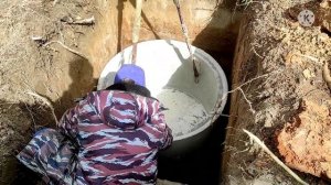 Монтаж водосборного жб колодца для дренажа и ливневки