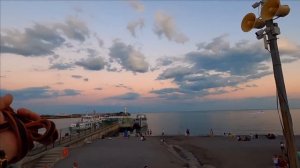 ?ПЕРЕПОЛНЕННАЯ ОТДЫХАЮЩИМИ НАБЕРЕЖНАЯ ЯЛТЫ