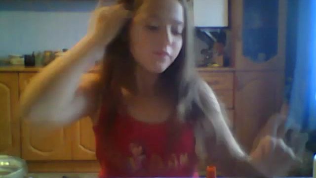 Как вырастить крисстал в домашних условиях.Из соли. смотреть онлайн