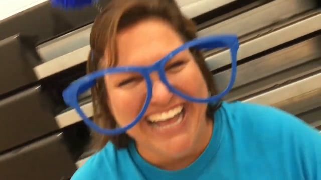 Who’s Ready To “Git Up” For The 2019-2020 School Year? West Elementary is Ready to Roll! & Dip! смотреть онлайн