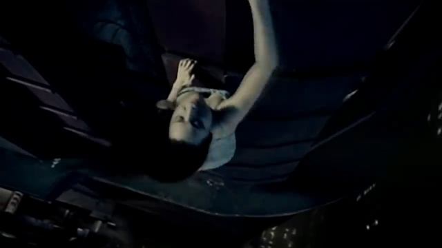 Evanescence - Bring Me To Life (Official Music Video).mp4