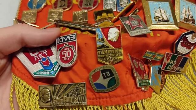 МОЯ КОЛЛЕКЦИЯ ЗНАЧКОВ ВСЯ ПОЛНОСТЬЮ смотреть онлайн