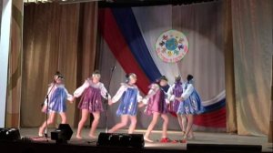 "Девка по саду ходила" стилизованный народный танец