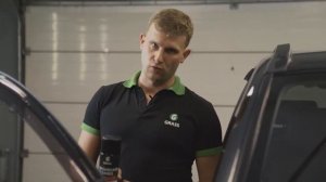 Как убрать царапины с пластика салона автомобиля своими руками