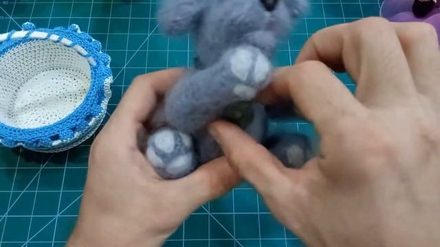 ВЯЗАНЫЕ ИГРУШКИ Ручной работы | ХОББИ моей Жены ЧАСТЬ 3 | ВЯЗАНИЕ КРЮЧКОМ | Авторские игрушки смотреть онлайн