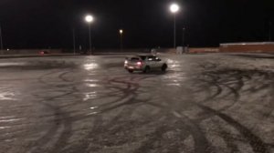 Субару зимний дрифт, Impreza полный привод валит боком