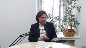 Жизнь не умирает (Иванов Денис).