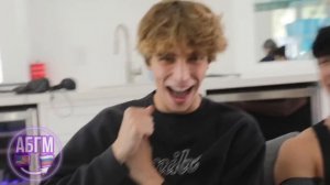 БРАЙС ХОЛЛ ПРОШЕЛ ТЕСТ НА ДЕТЕКТОРЕ ЛЖИ / ВЛОГ БРАЙС ХОЛЛ