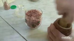 измельчаем соль без  мельницы
