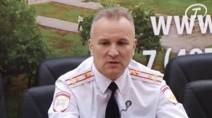 За не пристегнутый ремень безопасности  -- штраф 1000 рублей