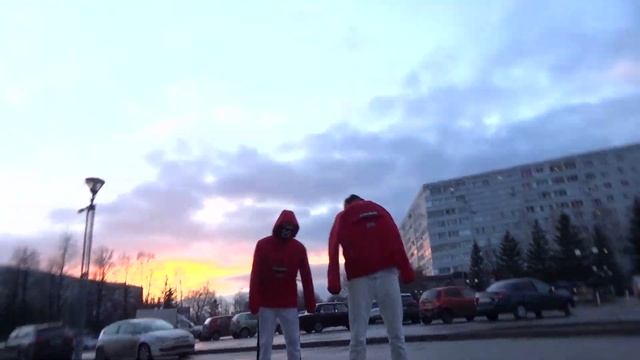 ТАНЕЦ СПАНЧ БОБ SHUFFLE смотреть онлайн