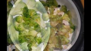 Курица тушеная в мультиварке в собственном соку с овощами на пару