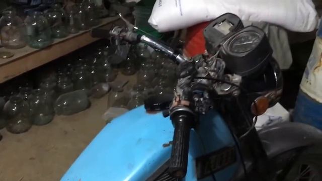 Иж планета 5 высос воздуха троит двигатель смотреть онлайн