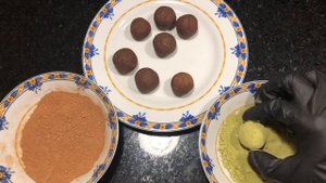 КОНФЕТЫ ИЗ ЗЕЛЁНОЙ ГРЕЧКИ.