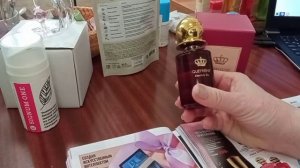 Парфюмерная вода для женщин Queenship Absolute She. Фаберлик