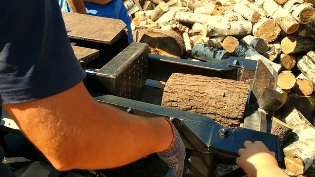 колун и квадроцикл, толково и качественно - в хозяйстве нужная подмога смотреть онлайн