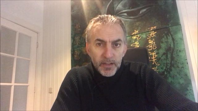 Salsa Talk #8 - Should You Bring Your Spouce or Partner to a Dance Class? смотреть онлайн