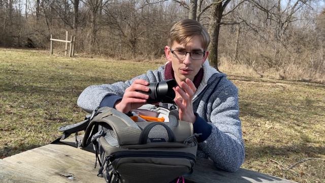What's in my CAMERA BAG?! | Inexpensive photography gear смотреть онлайн