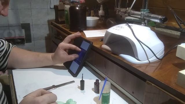 Учимся травить рисунок на клинке ножа смотреть онлайн